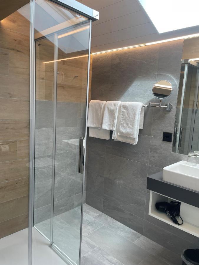 Boutique Hotel Corbetta - Spa 60M2 - La Montagne A 5 Minutes De L'Autoroute A12 Aux Paccots Sur Montreux - Nouveau Loft Familial - Profitez Du Lac Leman Et Des Montagnes En Meme Temps Les Paccots Exterior foto